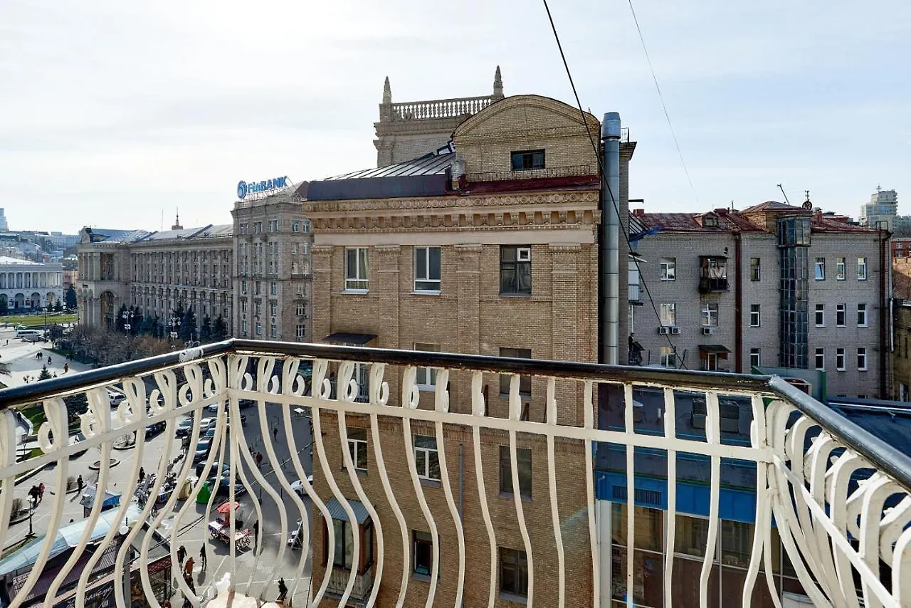 Студія З Видом На Майдан Незалежності Kyiv Apartment